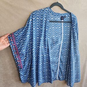 Blue by Saks Fifth Avenue Embroidered Sleeves Kimono Top Medium Festival Boho
